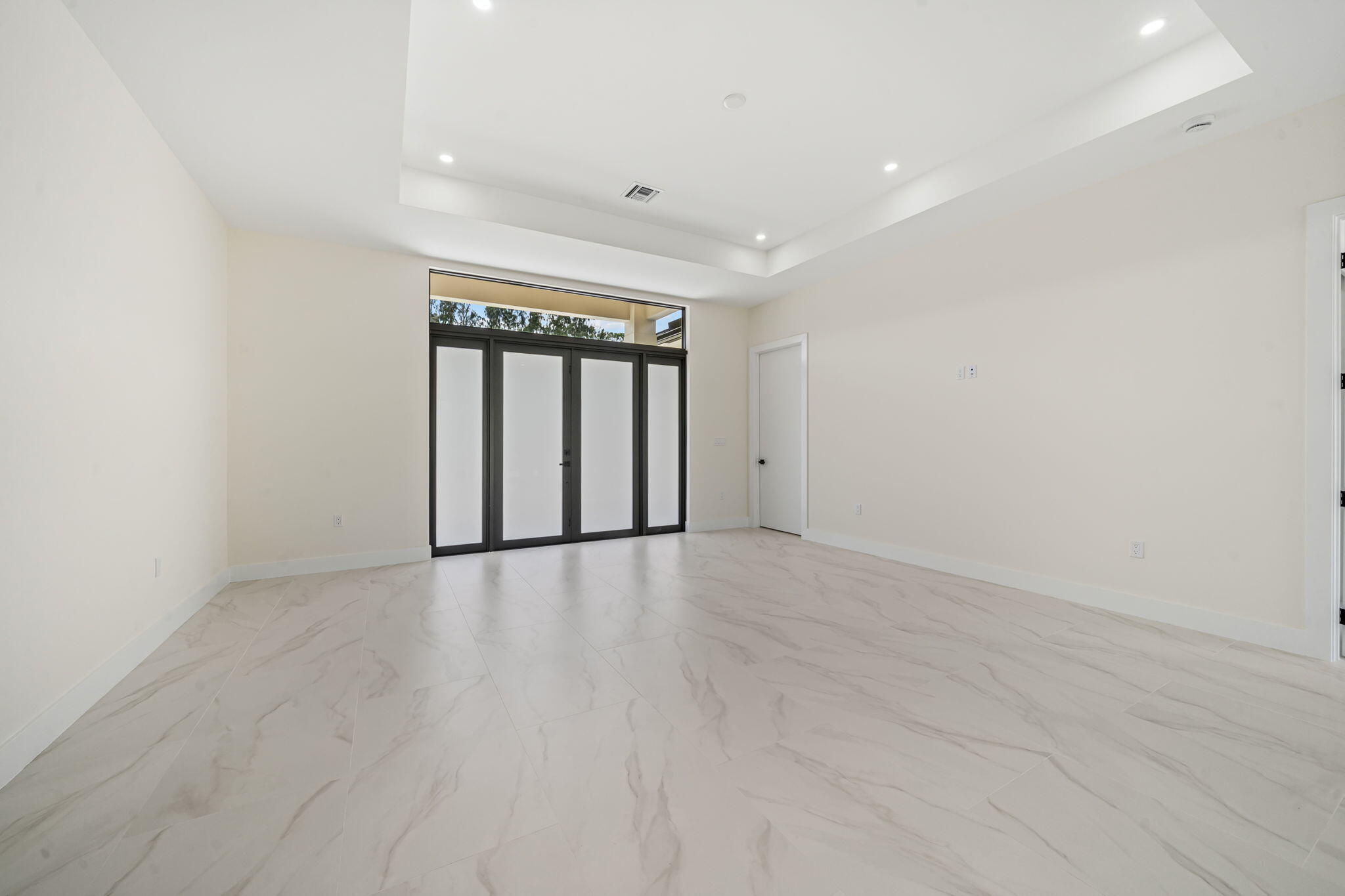 LOXAHATCHEE GROVES - Residential