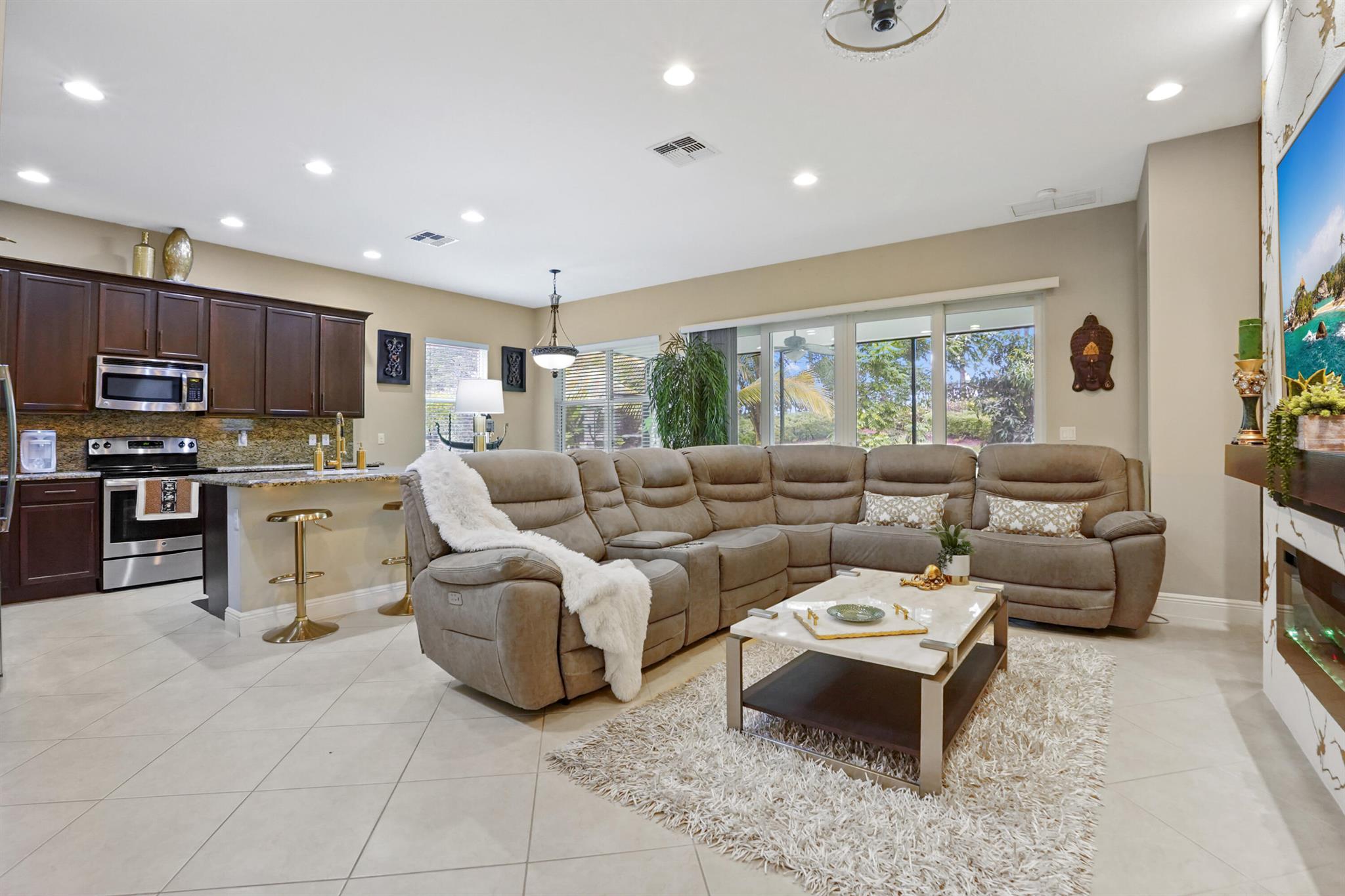 PORTOSOL - Residential