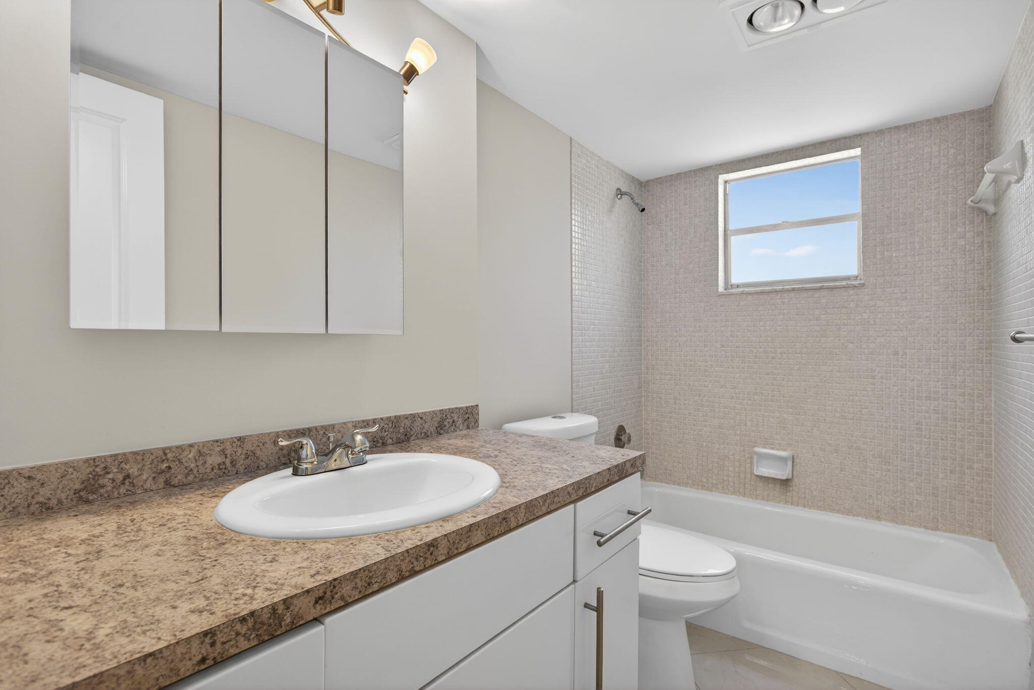 HOLIDAY SPRINGS VILLAGE 2 CONDO - Residential