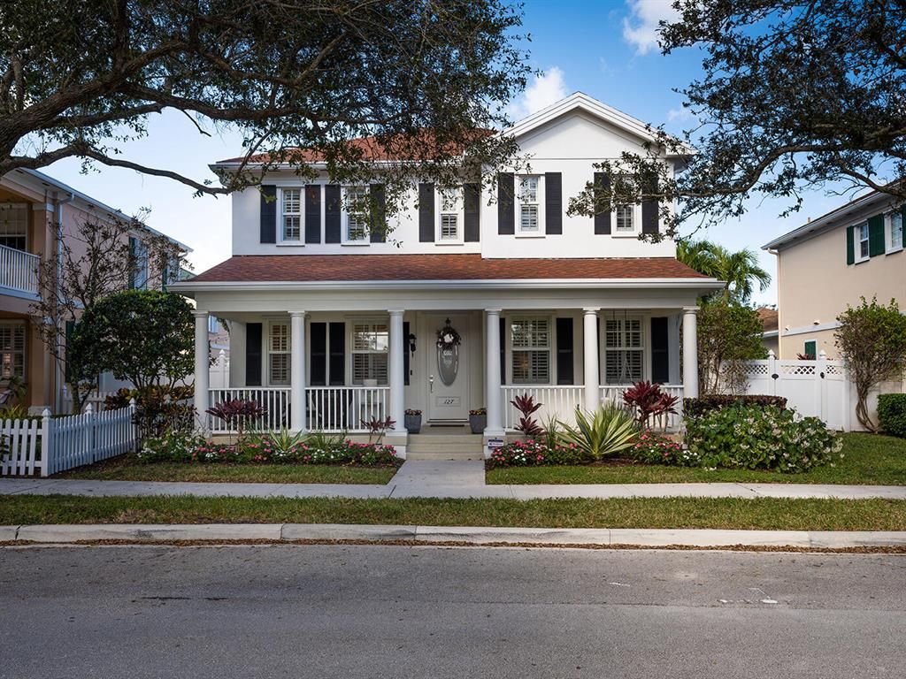 Photo of 127 Danforth Drive, Jupiter, FL 33458 (MLS # R10862223)