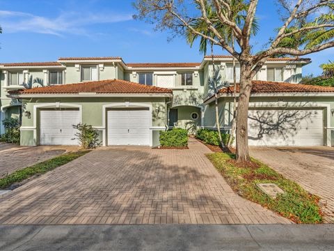 2362 Center Stone Ln 2362 Riviera Beach FL 33404