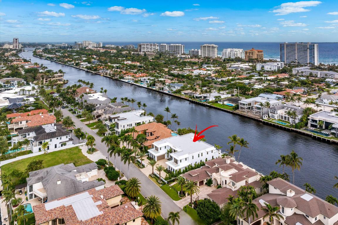 ROYAL PALM YACHT & COUNTRY CLUB - Residential