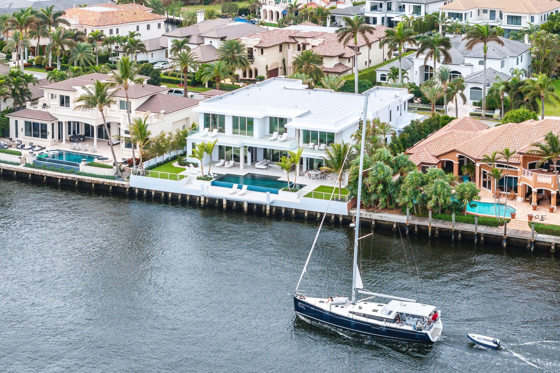 ROYAL PALM YACHT & COUNTR - Residential