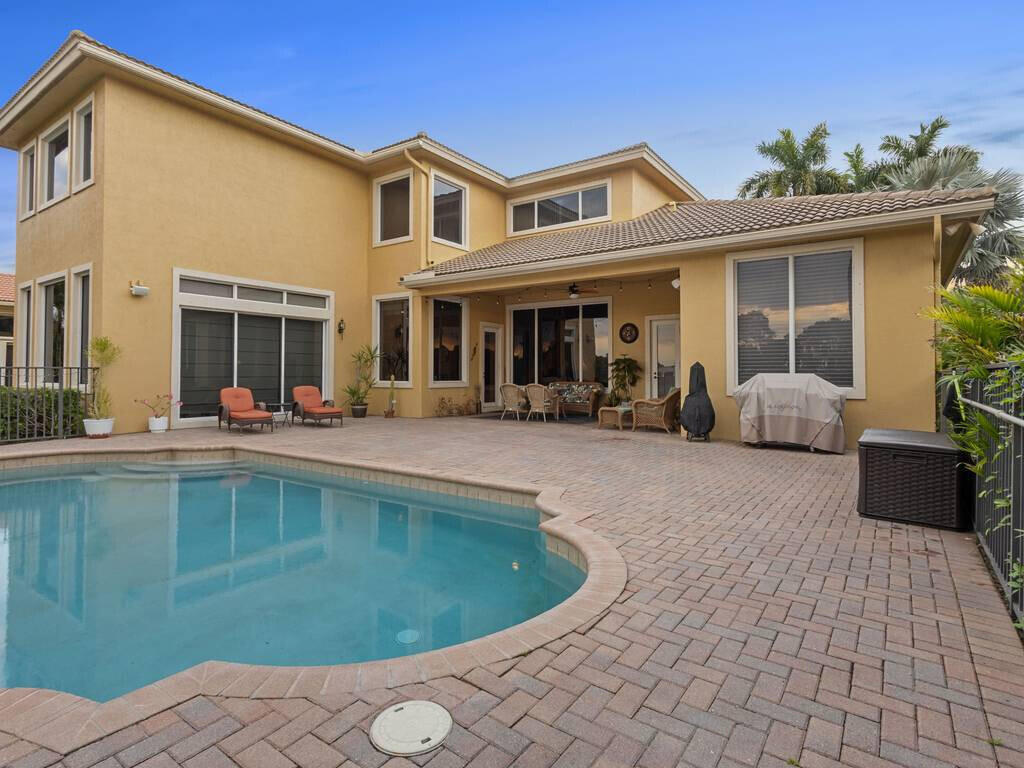 HERON BAY EAST - Residential