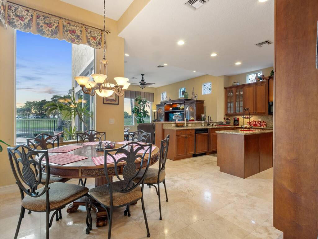 HERON BAY EAST - Residential