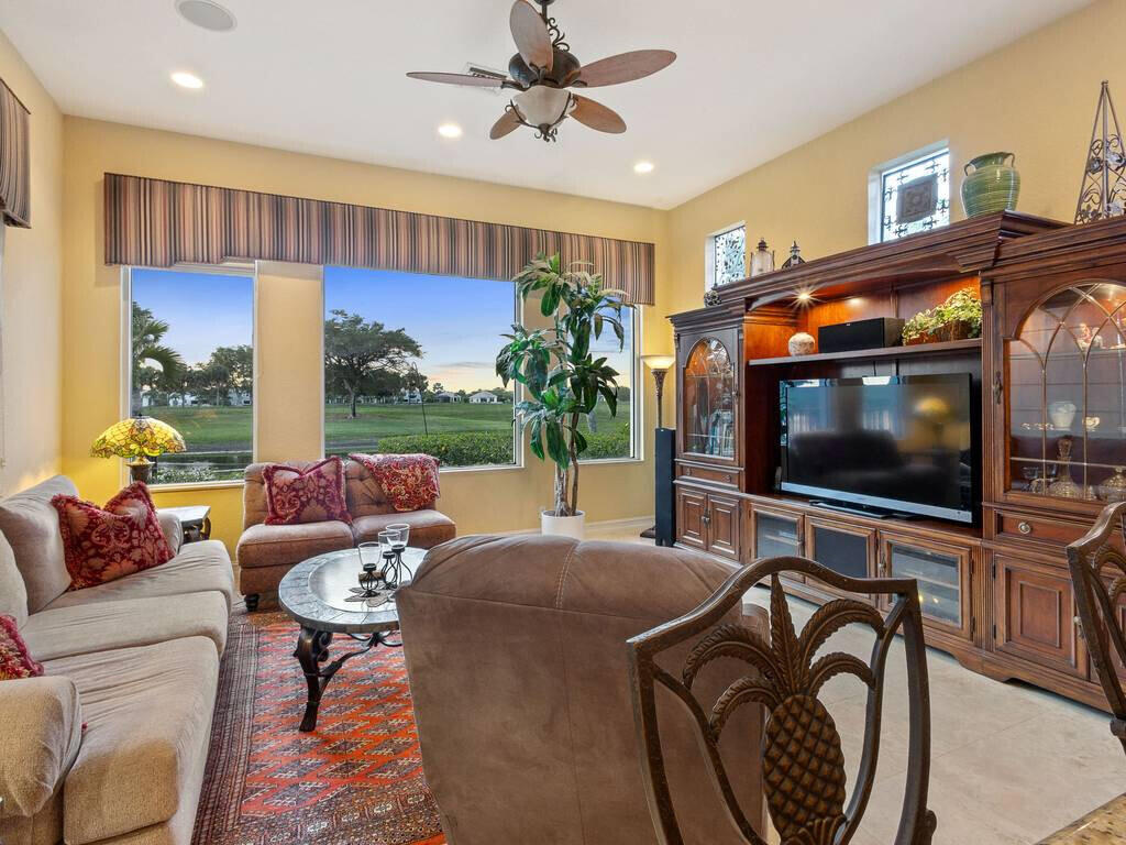 HERON BAY EAST - Residential