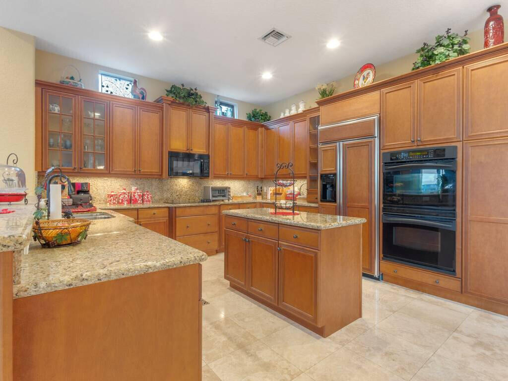 HERON BAY EAST - Residential