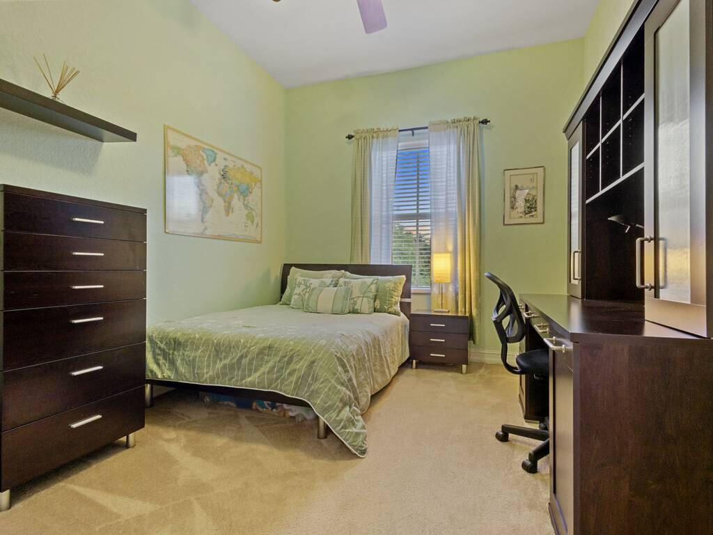 HERON BAY EAST - Residential