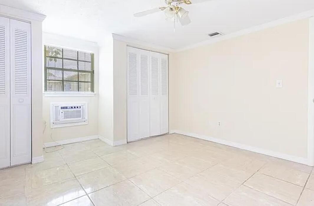 PORT ST LUCIE SECTION 3 - Residential