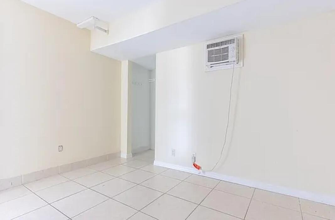 PORT ST LUCIE SECTION 3 - Residential