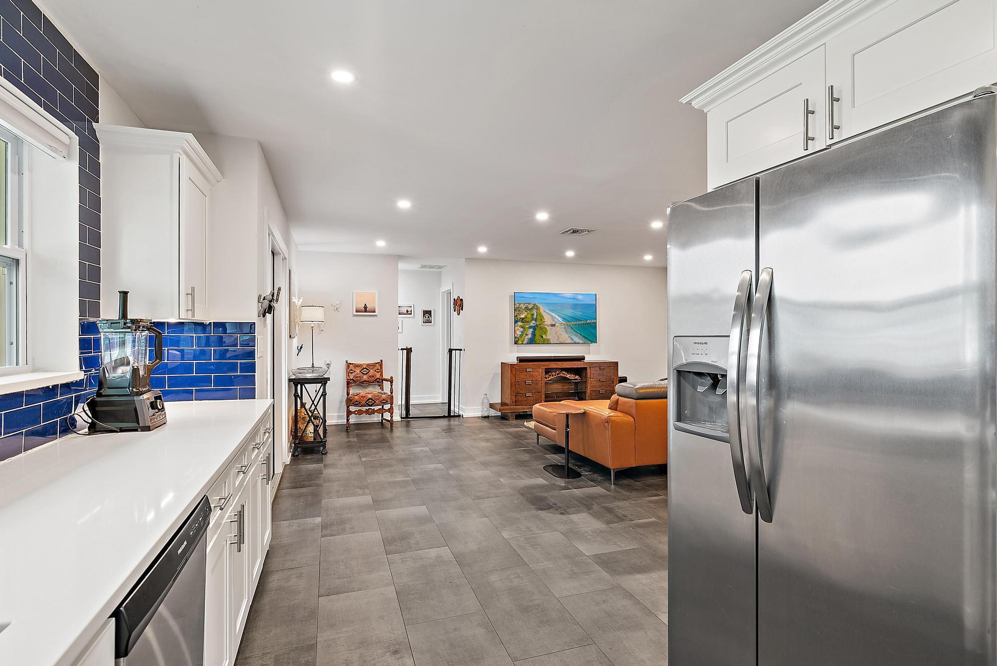 KELSEY CITY - Residential