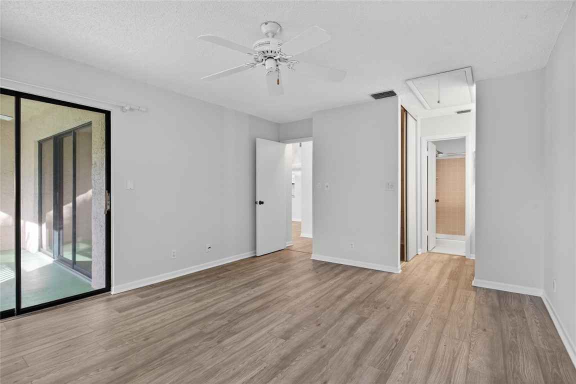 POND APPLE PLACE IV - Residential