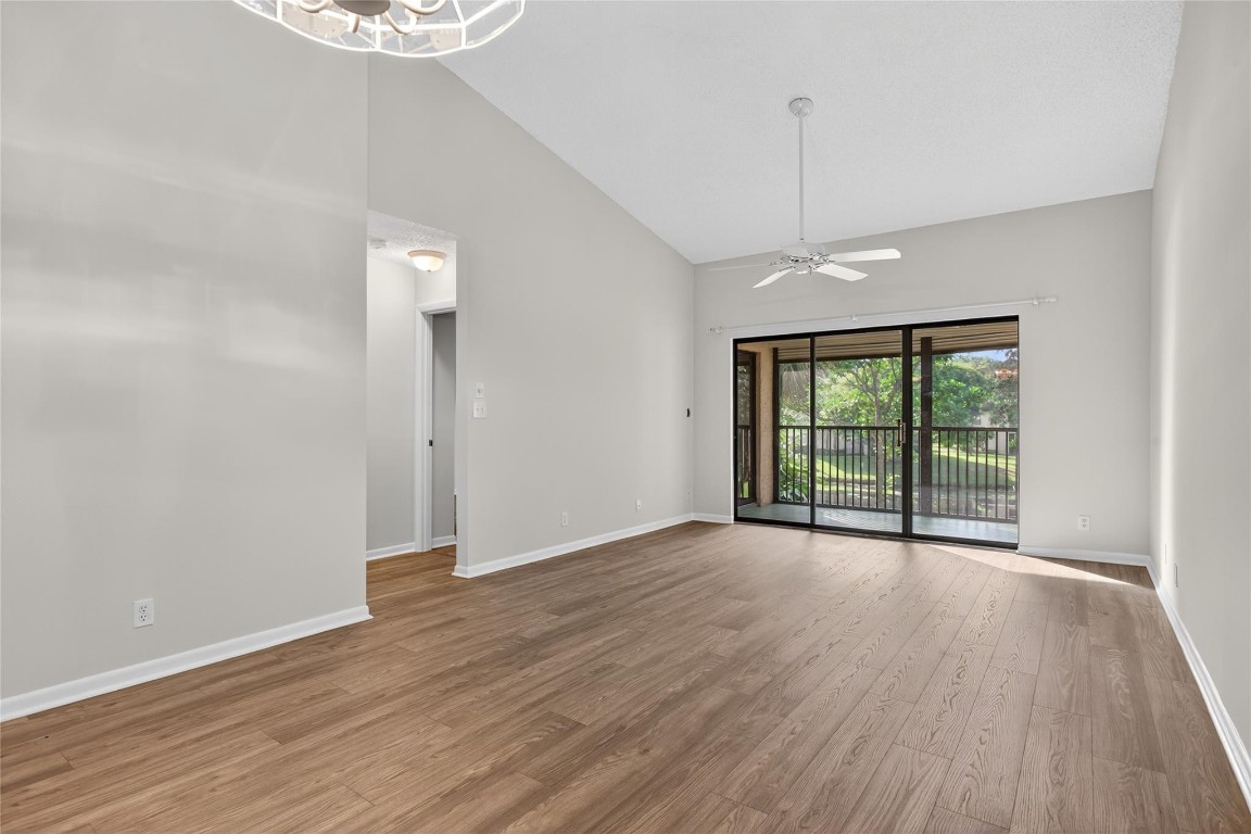 POND APPLE PLACE IV - Residential