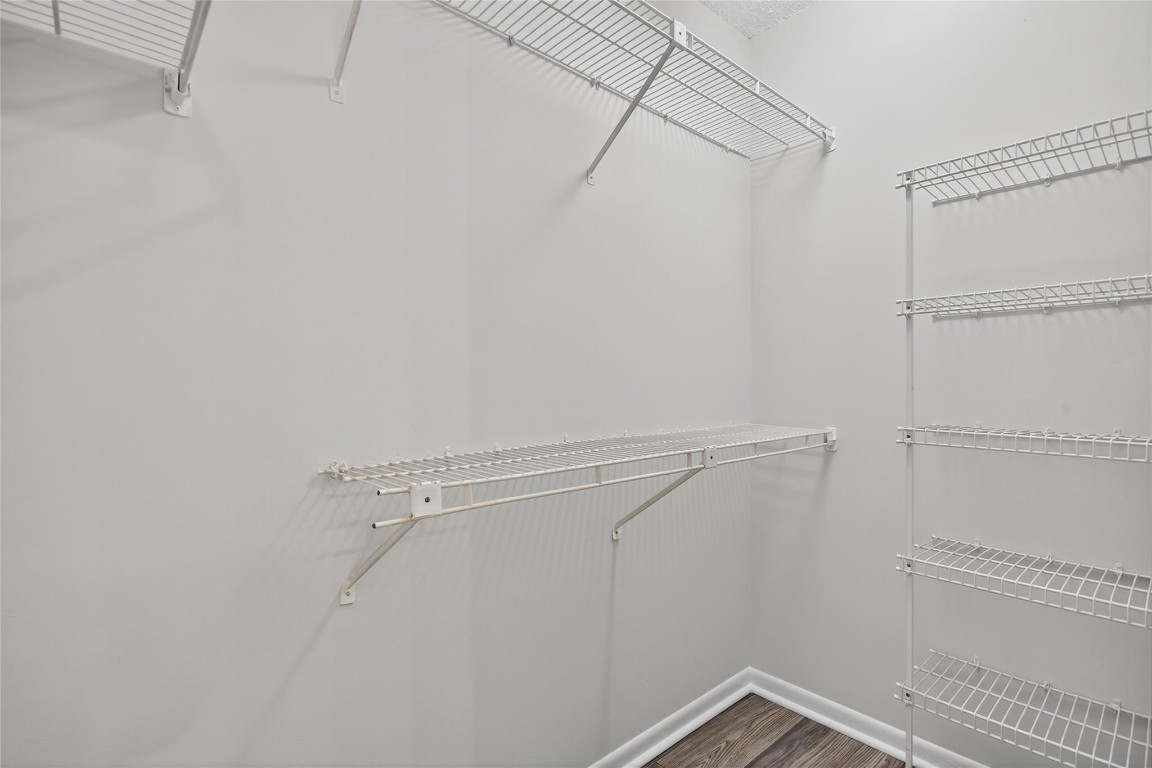 POND APPLE PLACE IV - Residential