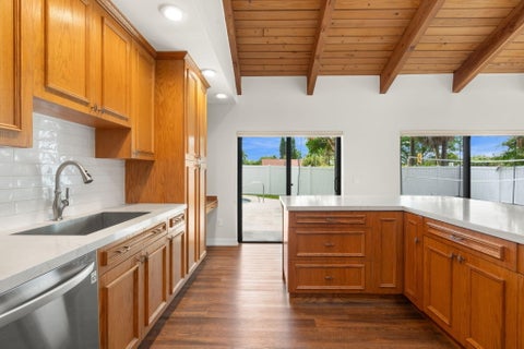 Tiny photo for 21111 Escondido Way, Boca Raton, FL 33433 (MLS # B26029017)