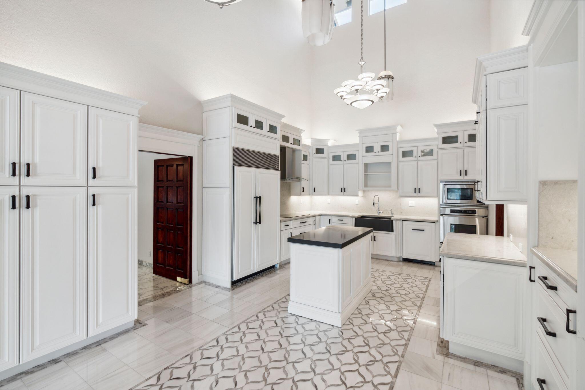 SANCTUARY - Residential