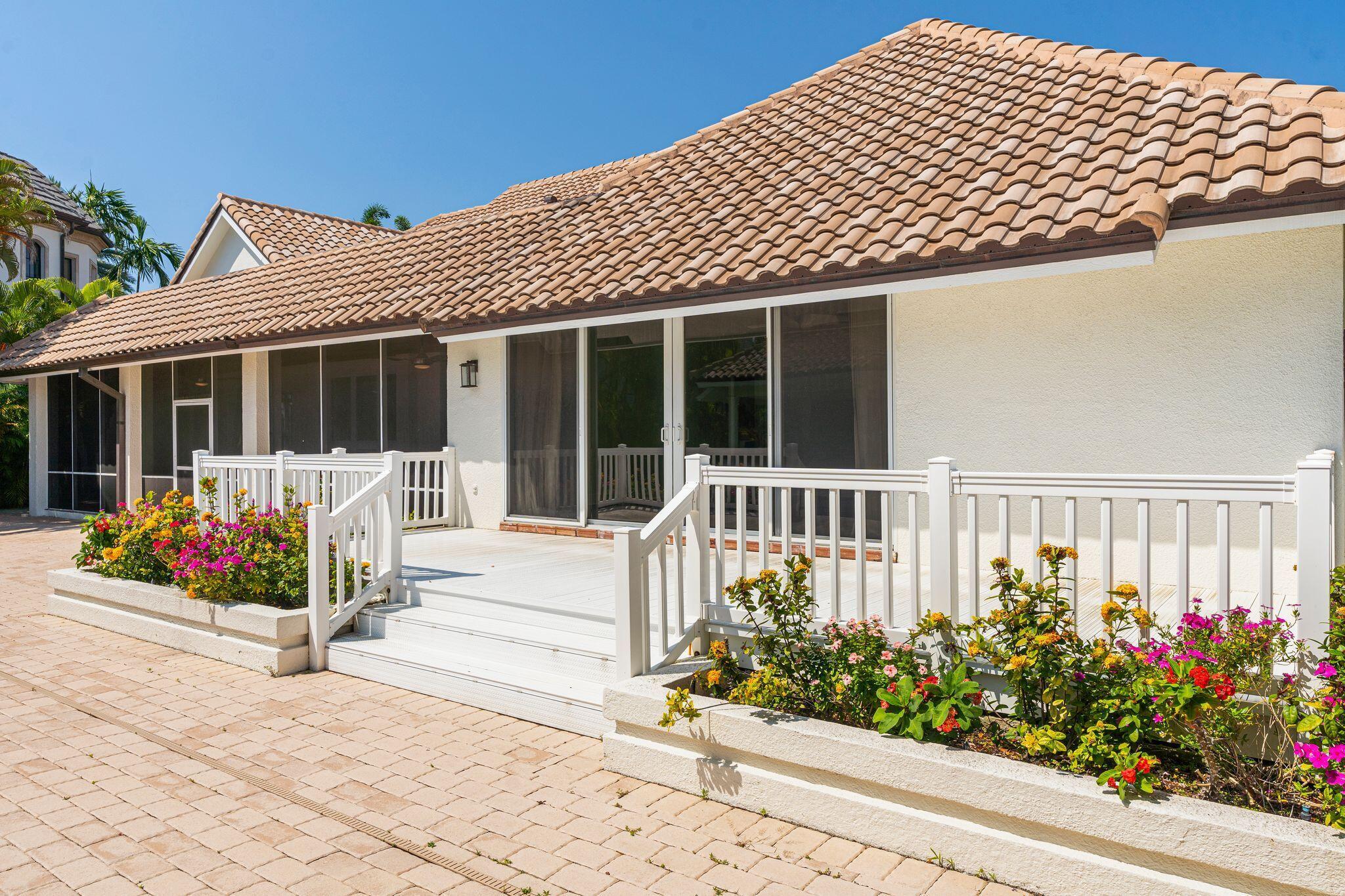 SANCTUARY - Residential