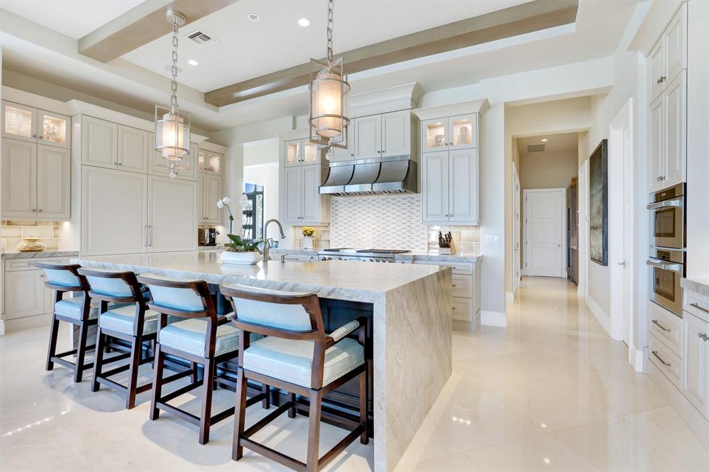 OLD PALM PL 4 - Residential