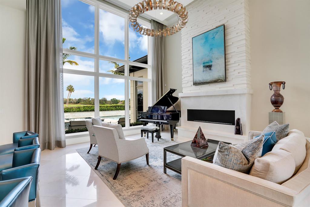 OLD PALM PL 4 - Residential