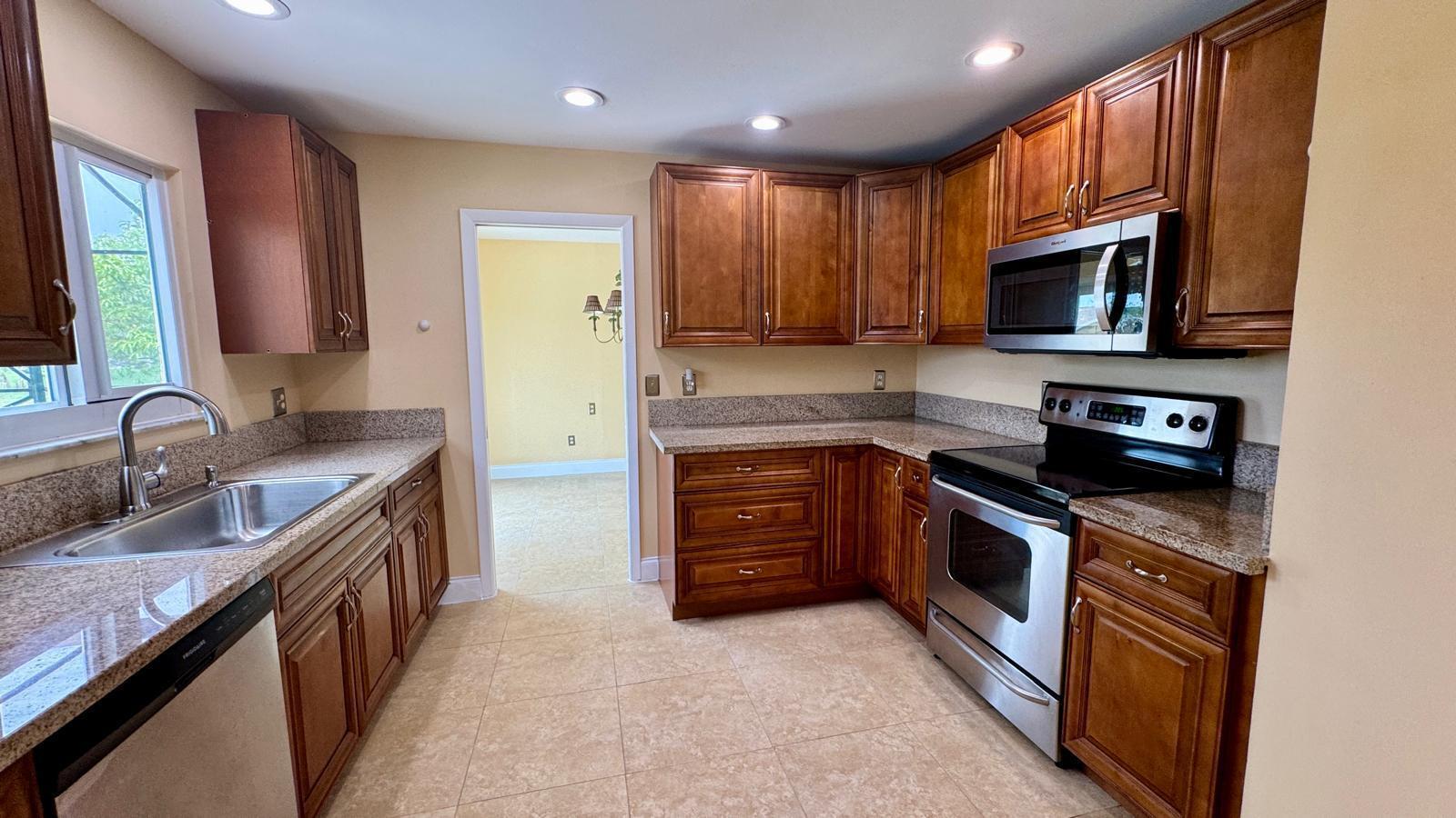 22544 Sawfish Terrace