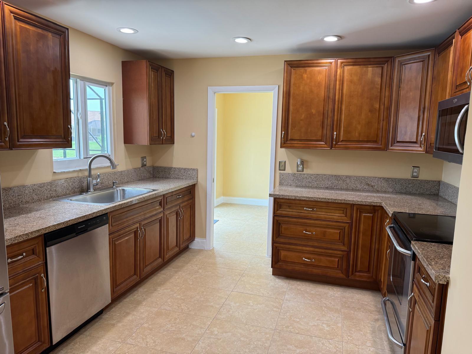 22544 Sawfish Terrace