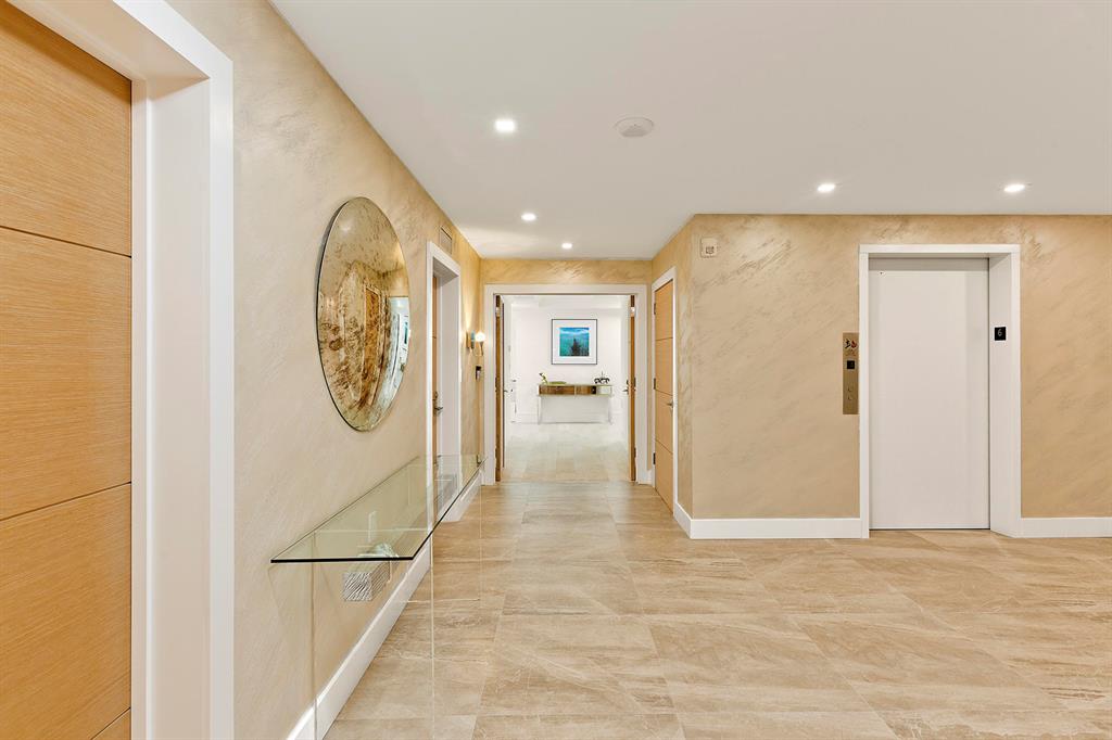 SABAL RIDGE APTS CONDO - Residential