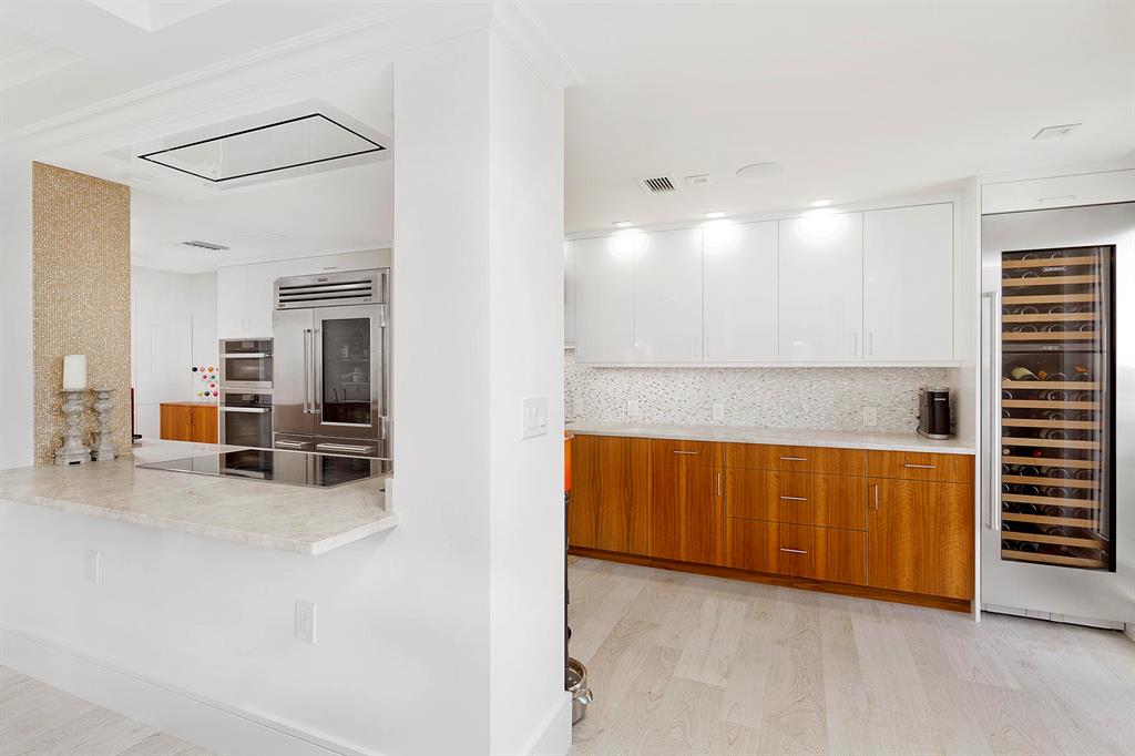 SABAL RIDGE APTS CONDO - Residential