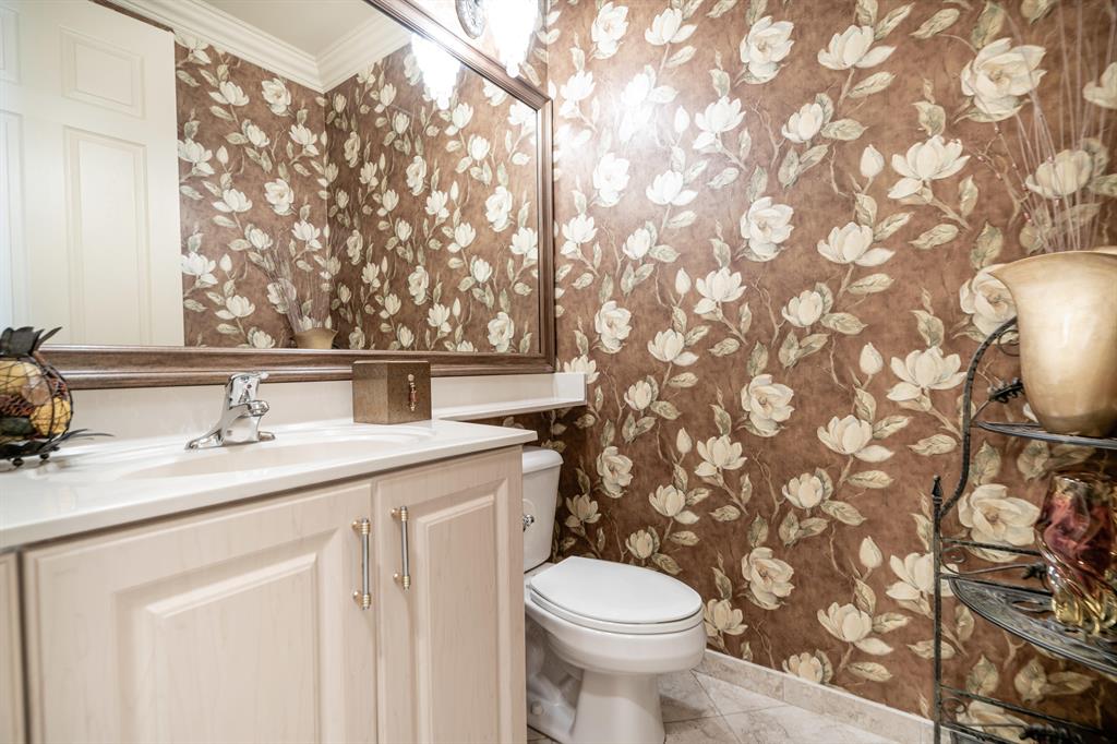 Valencia Palms - Residential