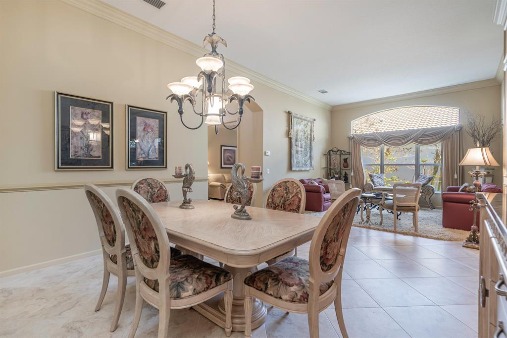 Valencia Palms - Residential