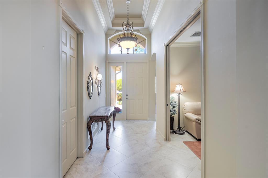 Valencia Palms - Residential