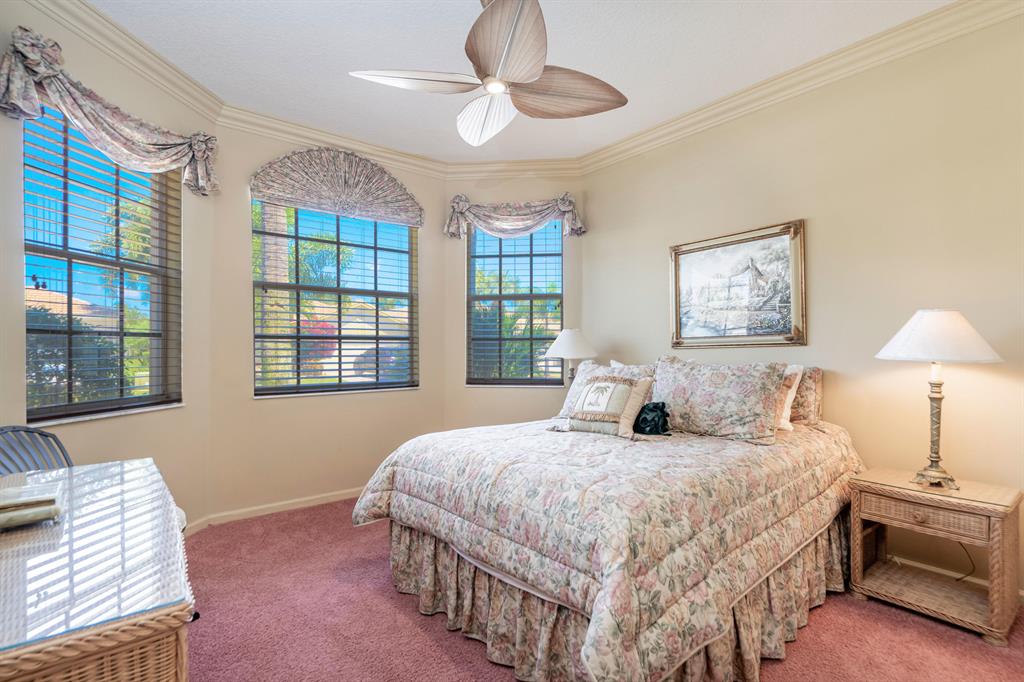 Valencia Palms - Residential