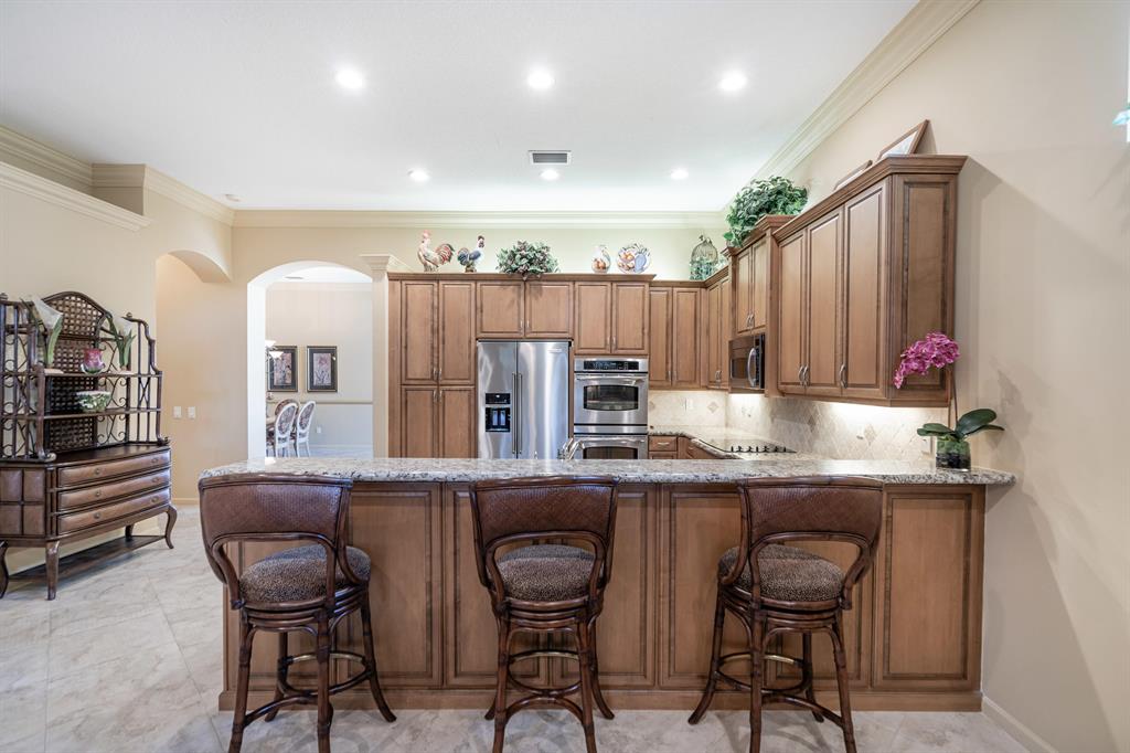 Valencia Palms - Residential