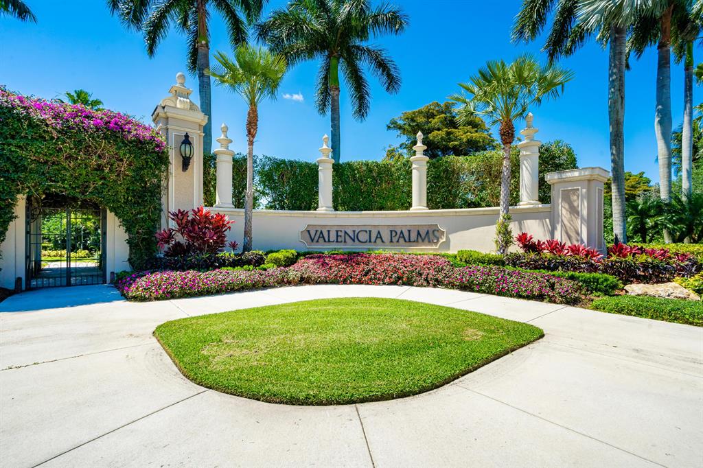 Valencia Palms - Residential