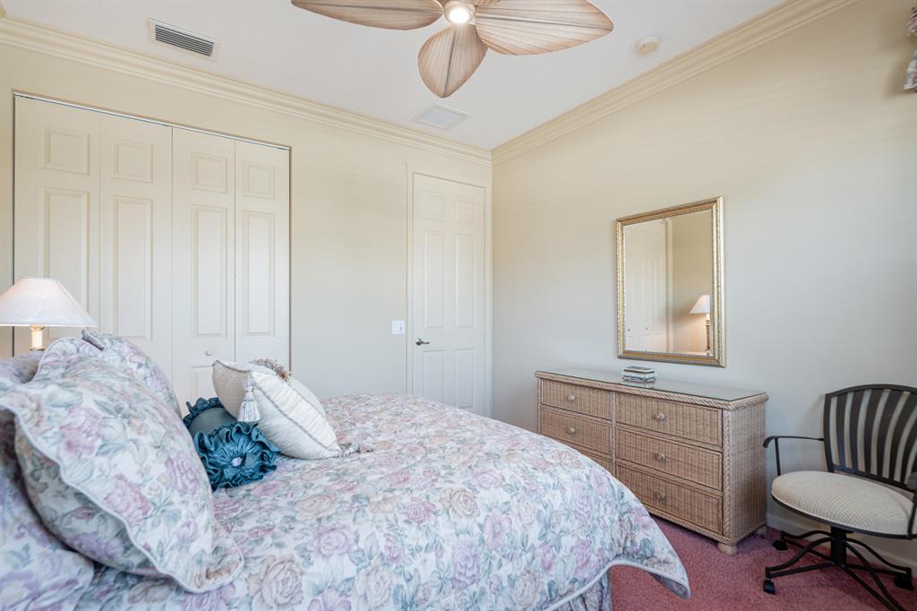 Valencia Palms - Residential