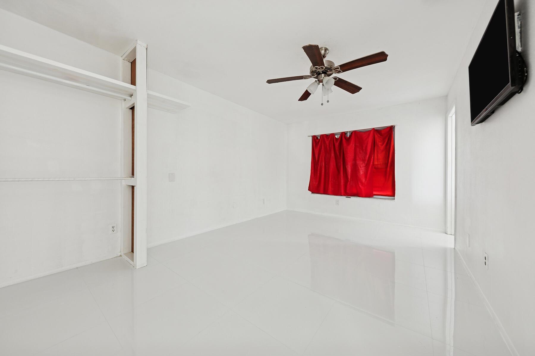 SOUTH PORT ST LUCIE UNIT - Residential