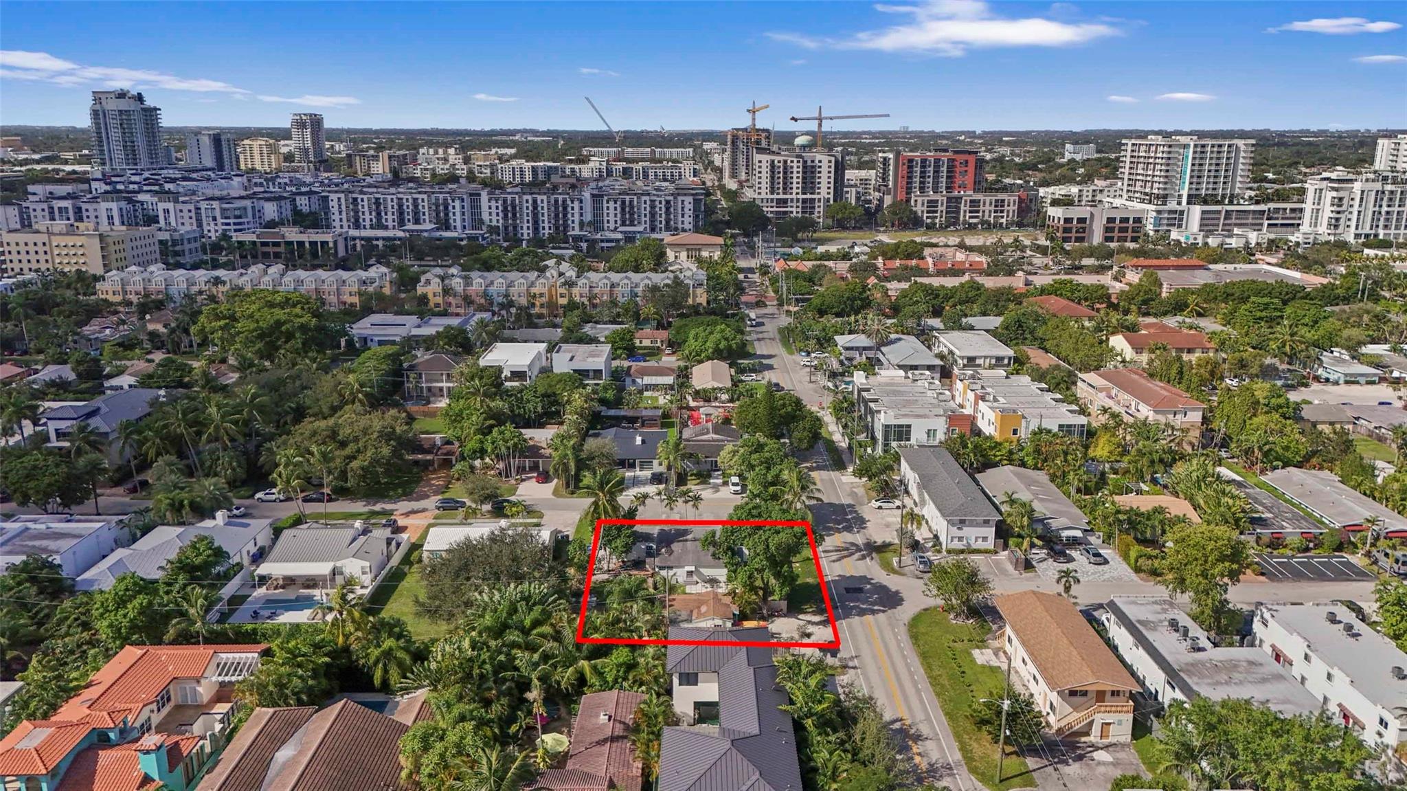 548 NE 9th Ave