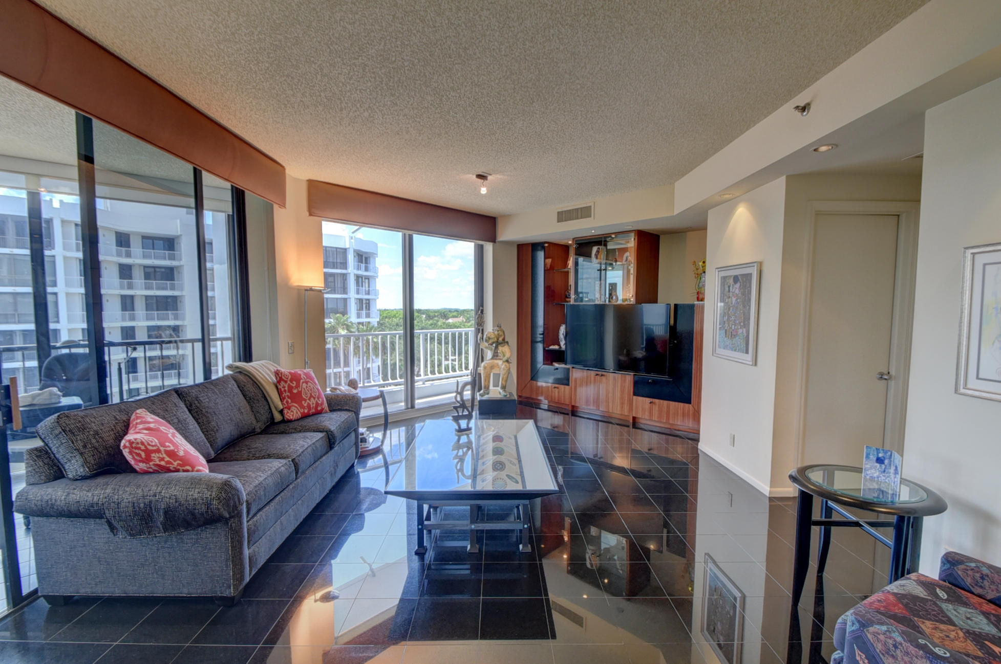 Fairway Point - Residential