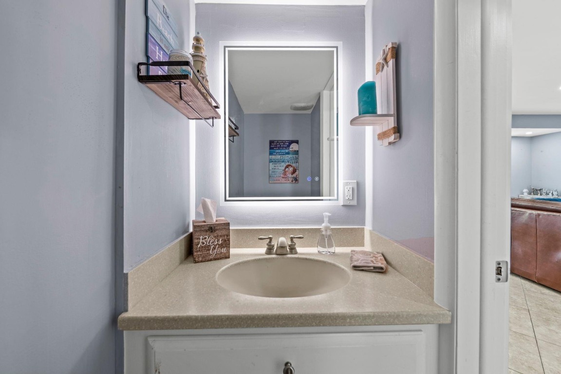 Windswept Club Condo - Residential