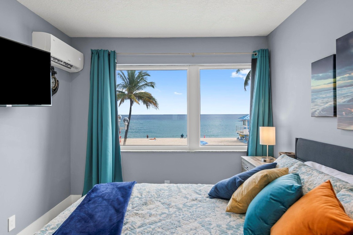 Windswept Club Condo - Residential