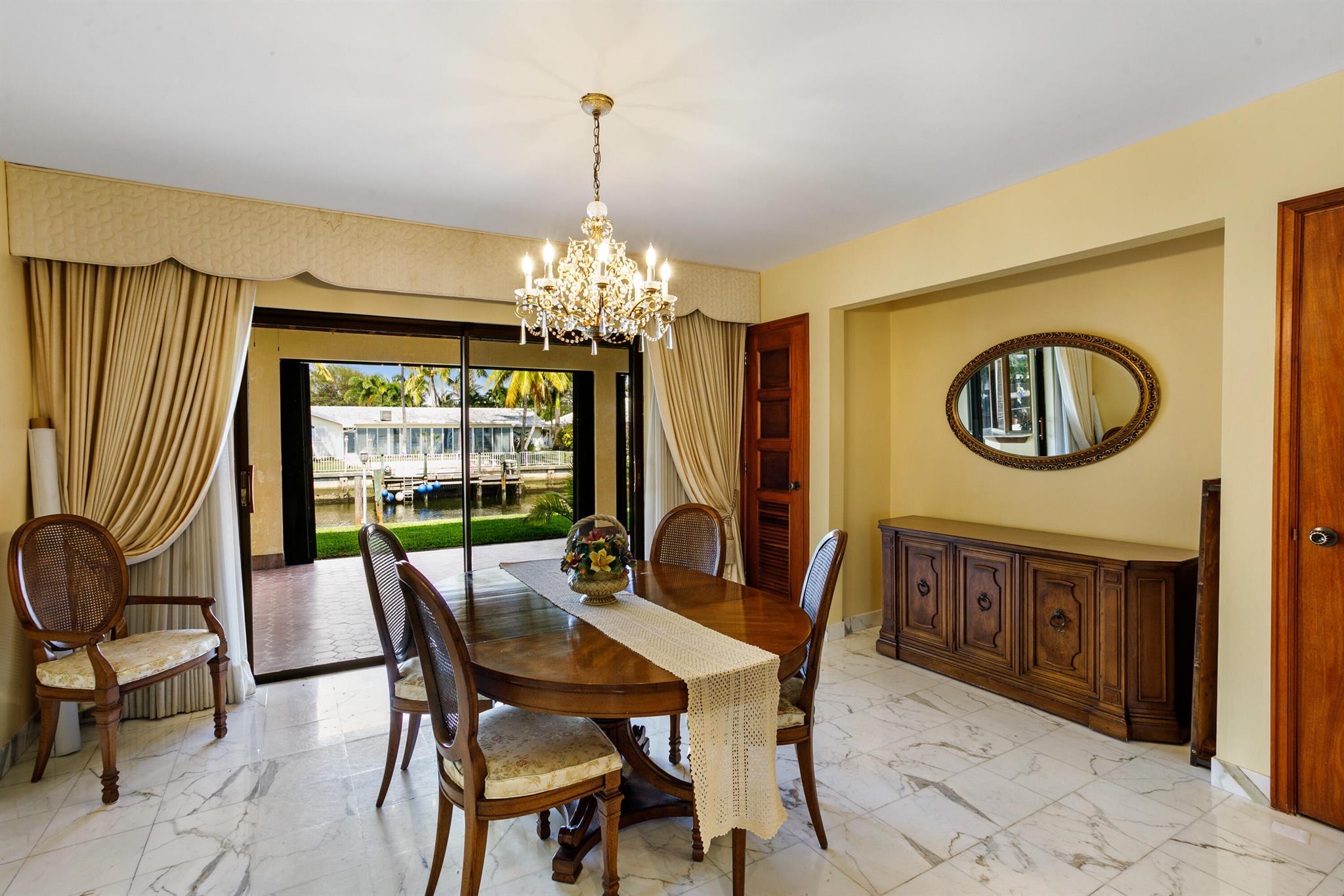 PALM BEACH ISLES 2 - Residential