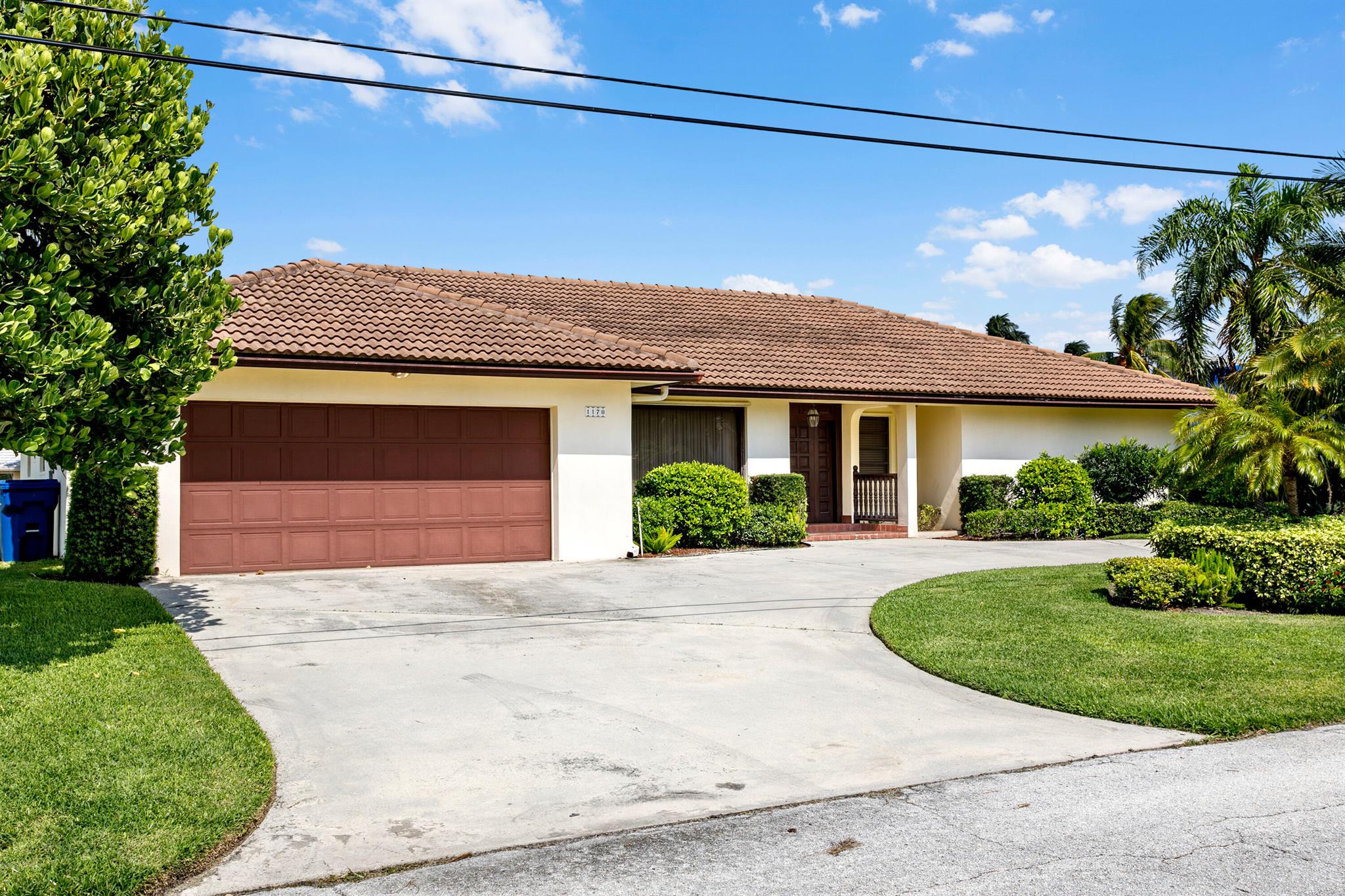 PALM BEACH ISLES 2 - Residential