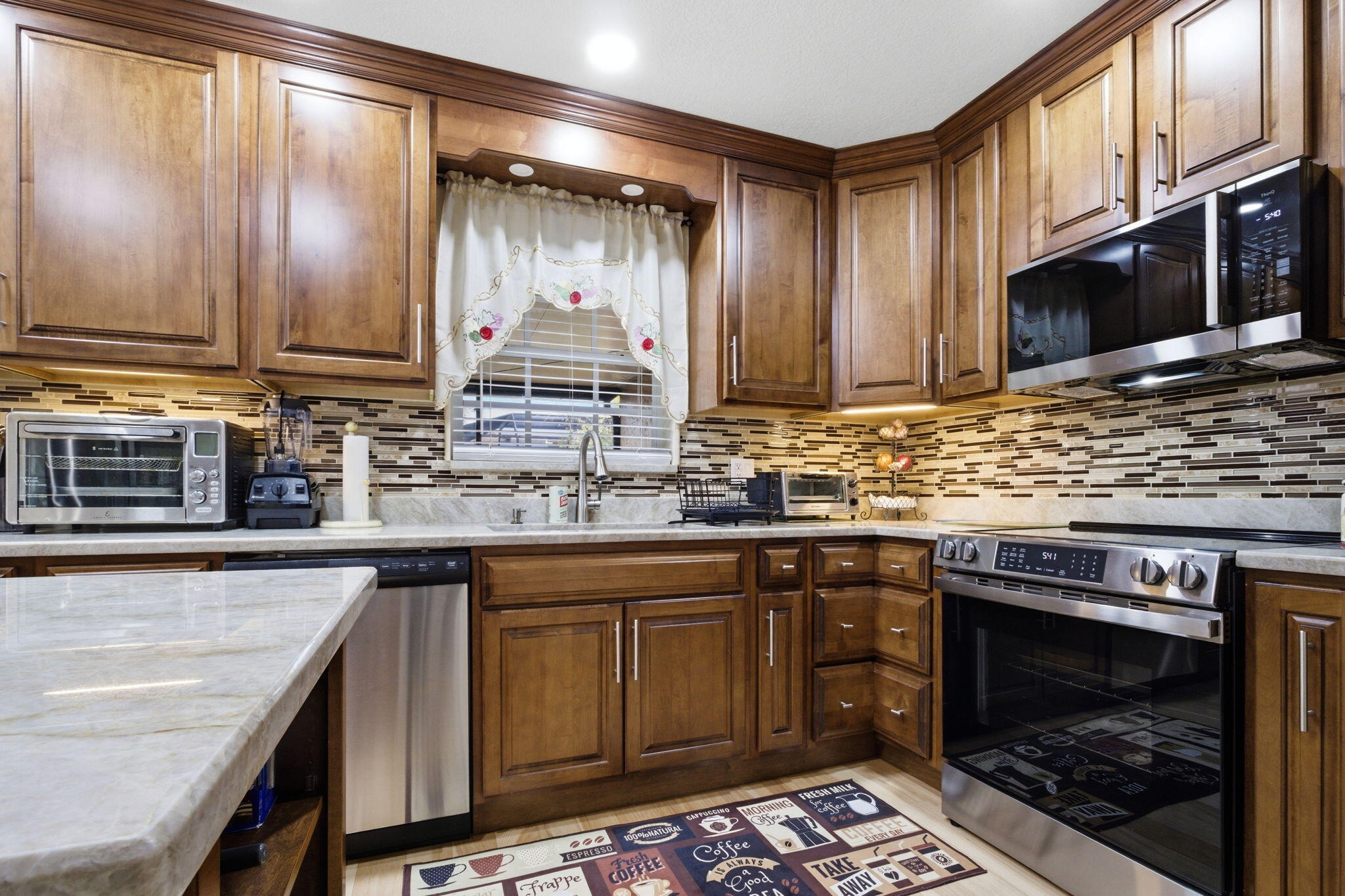 HOLIDAY CITY AT BOCA RATON SEC 9 - Residential