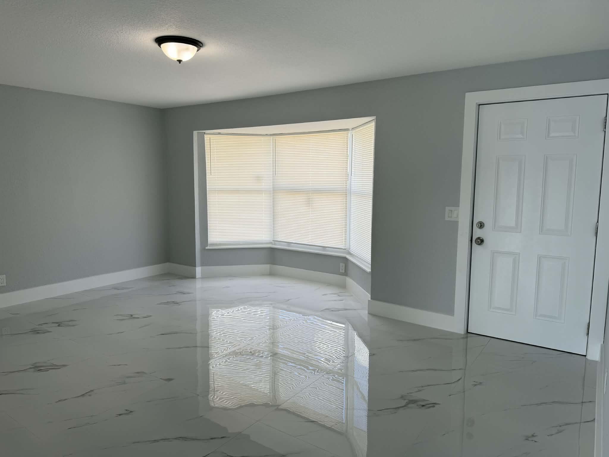 4318 Crestdale Street