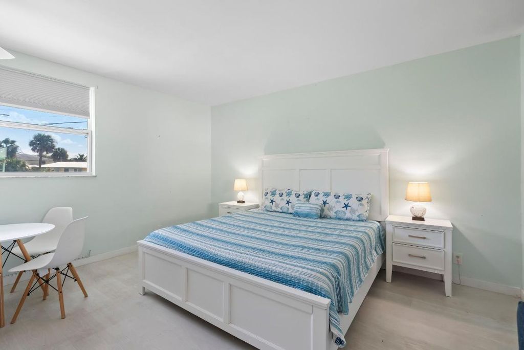 Photo of 670 Hernando Street #B, Fort Pierce, FL 34949 (MLS # R11135415)