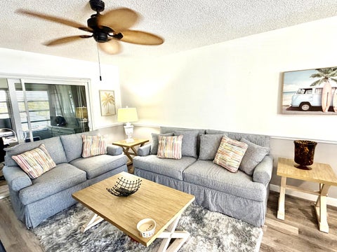 Tiny photo for 960 CRYSTAL LAKE DR #206, Deerfield Beach, FL 33064 (MLS # B26078101)