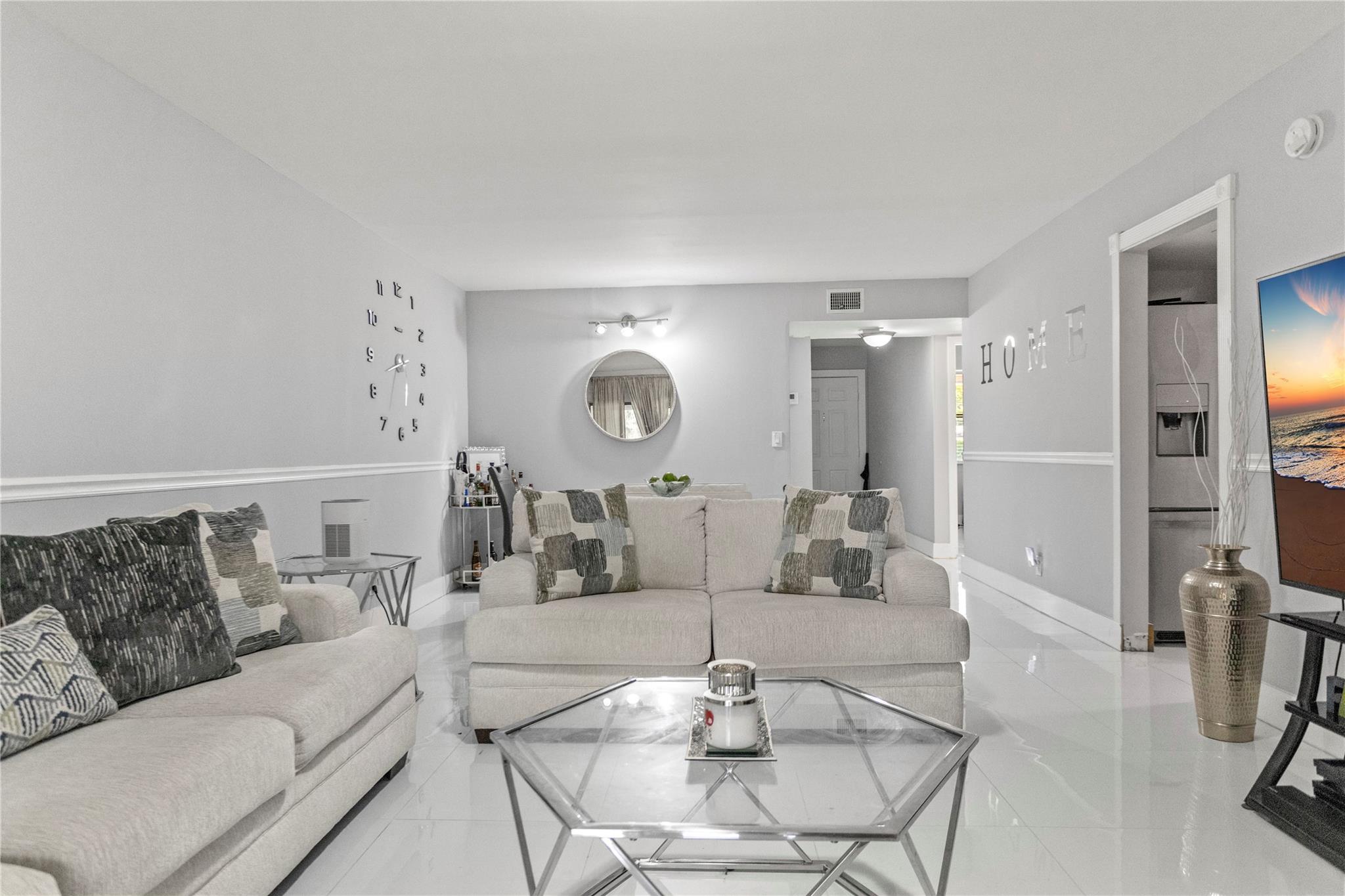 Fully renovated 3/2 in the heart of Coral Spring. Features quartz countertops with stainless appliances, white porcelain title throughout, updated bathrooms and Kitchen. Enjoy a split floor plan ,washer/dryer in-unit, outdoor storage and enclosed patio. Community perks include pool.. Great community! Healthy budget. !MINIMUN DOWN PAYMENT OPTION AVAILABLE WITH PREFERRED LENDER!!