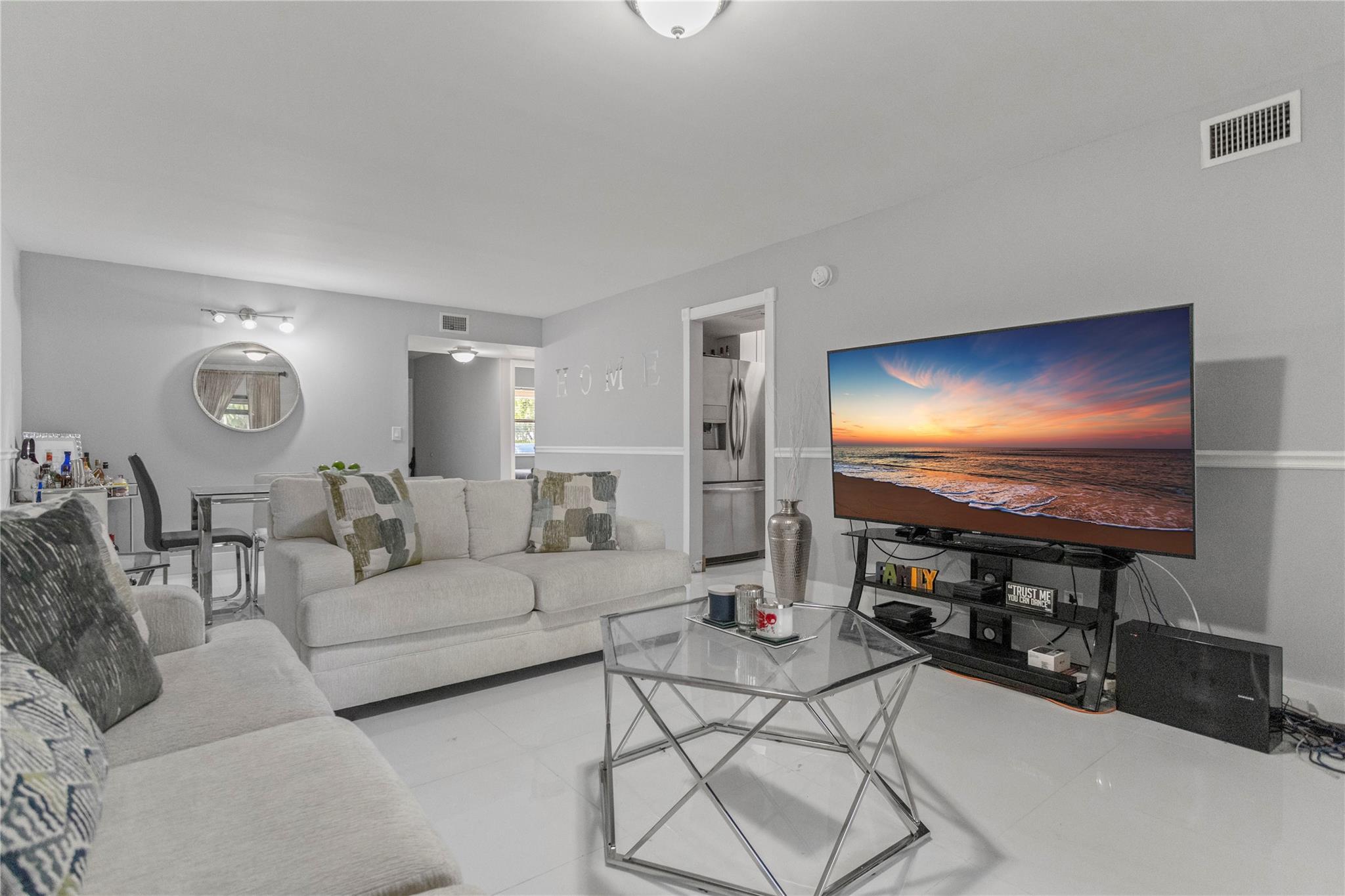 RAMBLEWOOD - Residential