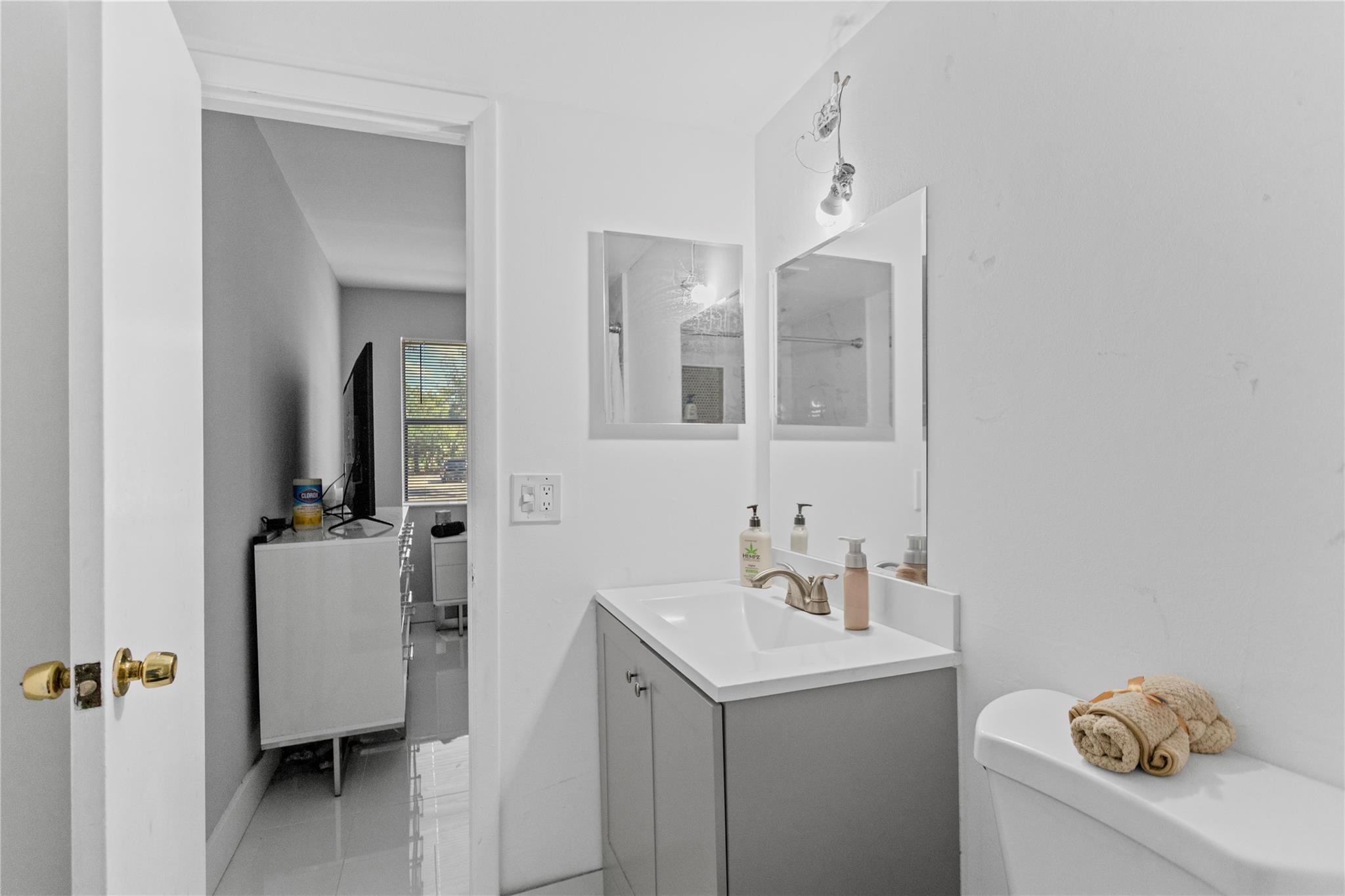 RAMBLEWOOD - Residential