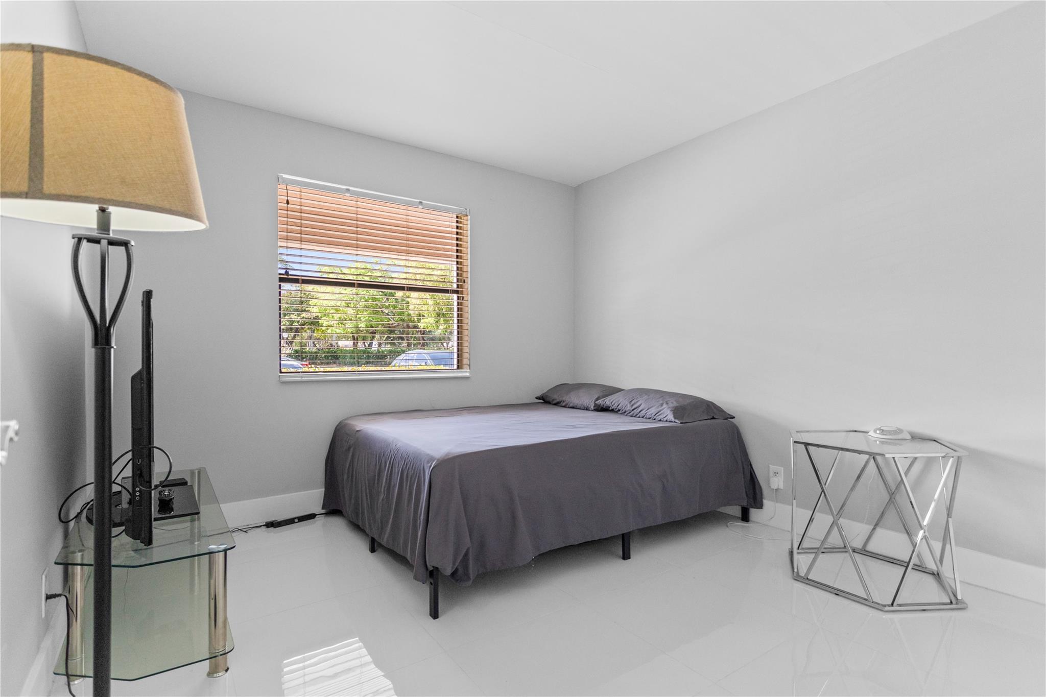 RAMBLEWOOD - Residential