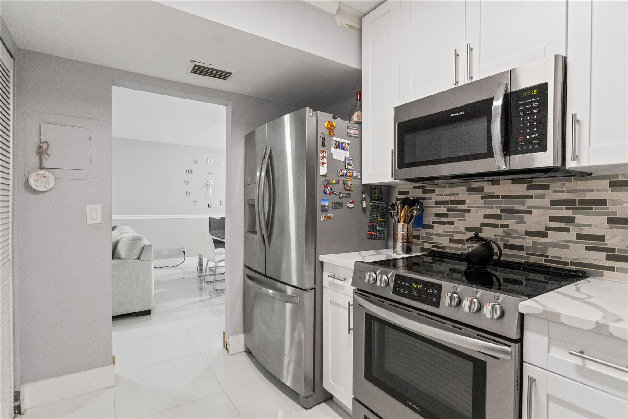 RAMBLEWOOD - Residential